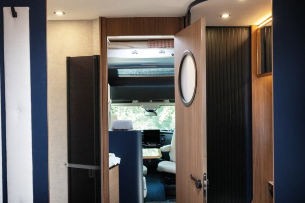 BUZ_9102Sailer-69-ambientate